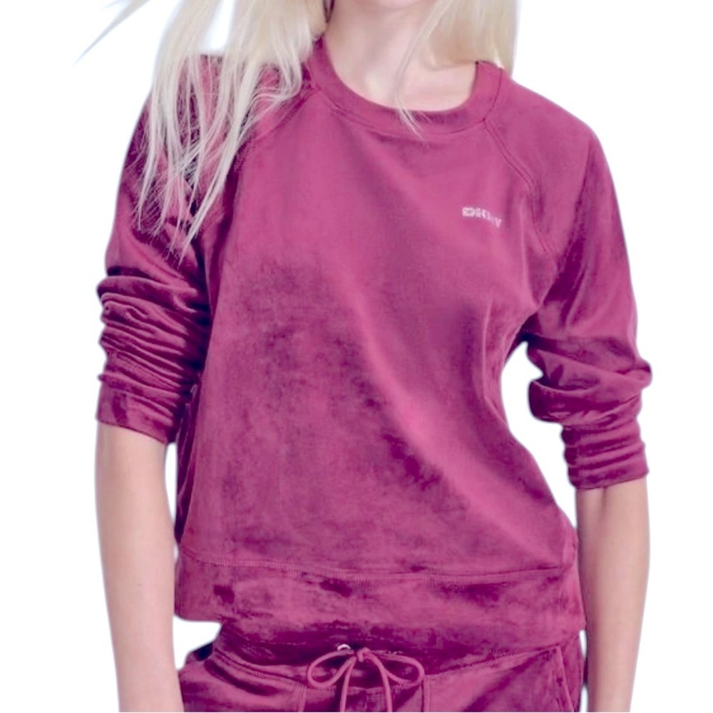 DKNY sweater silver logo